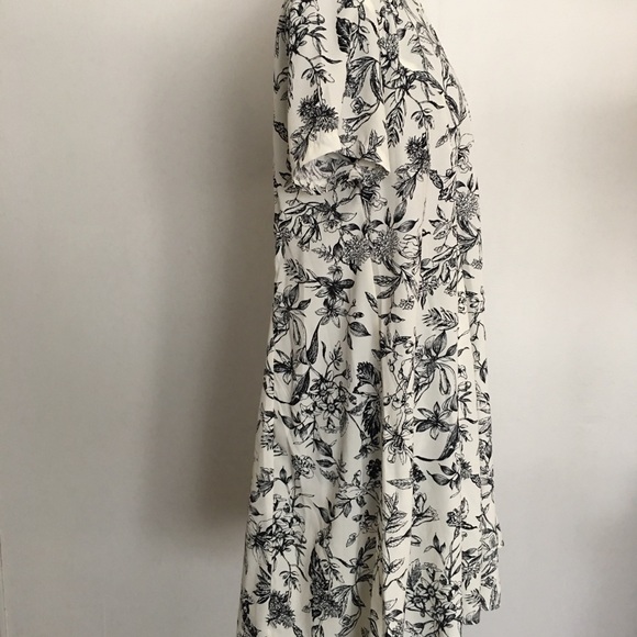 NWT Dress - Picture 7 of 8